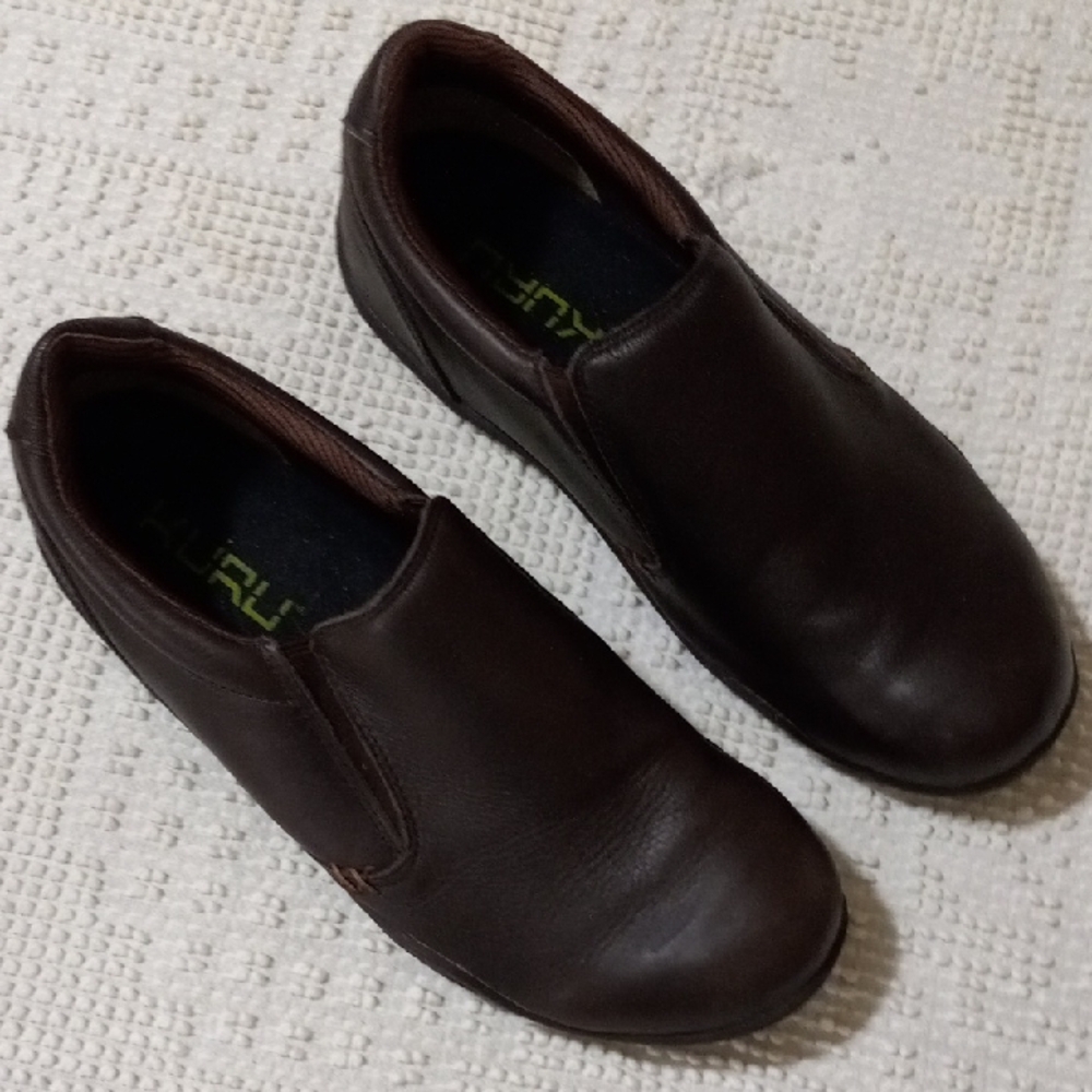 KURU Men's Slip-On Comfort Loafers in Dark Brown